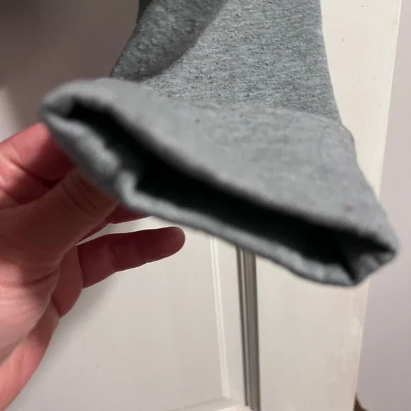 Kendal & Kylie grey solid cropped hooded sweatshirt,Woman’s L - Picture 6 of 6